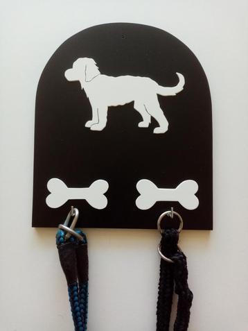 Labradoodle riemkapstokjes  beschikbaar voor biedingen