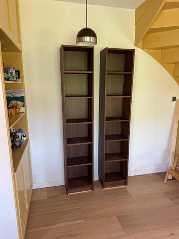 Billy boekenkasten (2 stuks) Ikea donkerbruin eikenpatroon - afbeelding 4