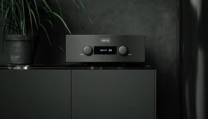 Hegel H590 *High Power Stereo Versterker*, Audio, Tv en Foto, Versterkers en Receivers, Zo goed als nieuw, Stereo, 120 watt of meer