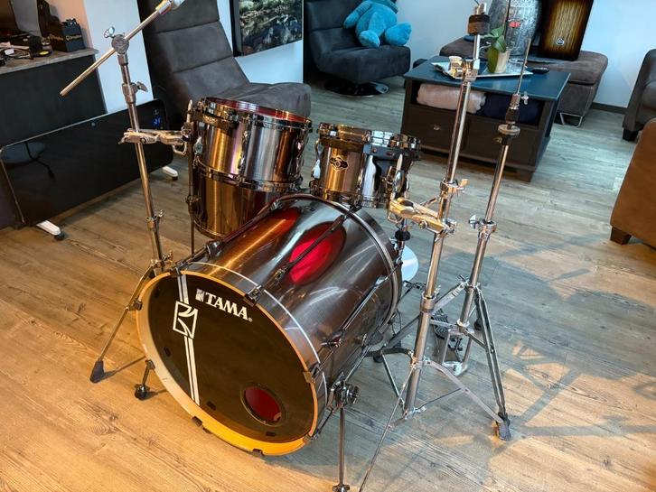 Tama Superstar Hyperdrive kit met hardware, Muziek en Instrumenten, Drumstellen en Slagwerk, Zo goed als nieuw, Tama, Ophalen