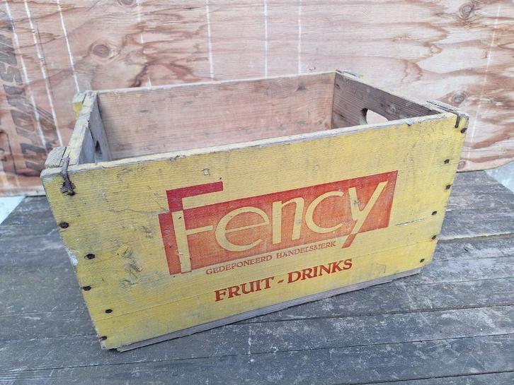 Houten krat Fency Limonade (nr. 137), Antiek en Kunst, Curiosa en Brocante, Ophalen of Verzenden