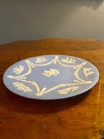 Wedgwood Jasperware bord. Cupido & klassieke scenes, Antiek en Kunst, Antiek | Keramiek en Aardewerk, Ophalen of Verzenden