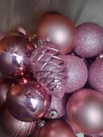 Roze kerstballen en bloemen e.d, Ophalen of Verzenden, Zo goed als nieuw