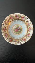 Mooi bord/schaal Rococo Hofmakerij., Verzenden