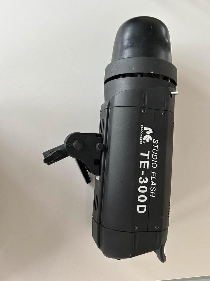 4 x studio flitser + triggerset, Audio, Tv en Foto, Fotografie | Fotostudio en Toebehoren, Zo goed als nieuw, Ophalen of Verzenden