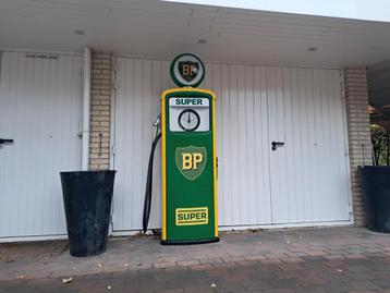 Leuke oude BP Salzkotten Clockface benzinepomp jaren 50e 60e beschikbaar voor biedingen