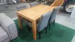 Eiken eettafel met 4 z.g.a.n. grijze stoelen., Huis en Inrichting, Tafels | Eettafels, Ophalen, Eikenhout, 50 tot 100 cm, Zo goed als nieuw