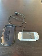 Sony PSP 3000 + hoes + oplaadkabel + 80 games, Spelcomputers en Games, Spelcomputers | Sony PSP, Met games, Ophalen of Verzenden