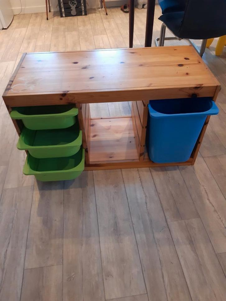 Gratis grenen opbergkastje met kunststof bakken, Huis en Inrichting, Kasten | Ladekasten, Gebruikt, Minder dan 100 cm, 50 tot 100 cm