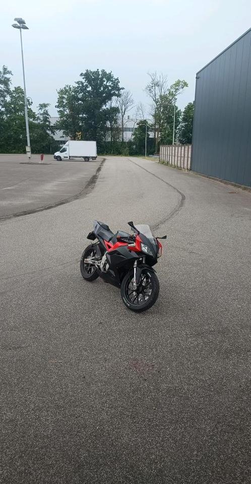 Aprilia RS 50, Fietsen en Brommers, Brommers | Derbi, Gebruikt, Maximaal 45 km/u, Ophalen
