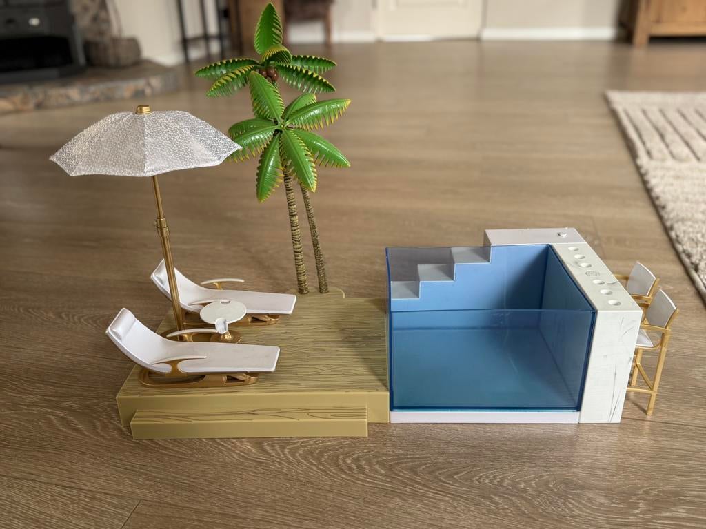 Rainbow High zwembad, Kinderen en Baby's, Speelgoed | Poppen, Ophalen of Verzenden, Gebruikt, Overige typen