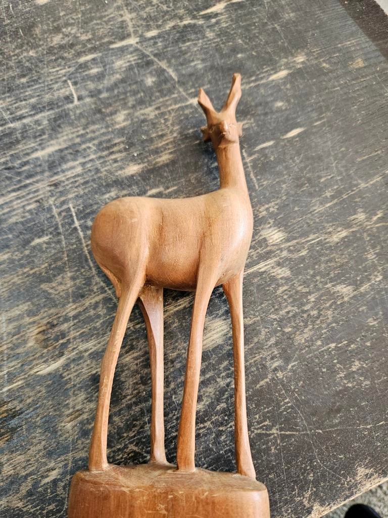 Jaren 60 handgesneden houten hert, Ophalen of Verzenden