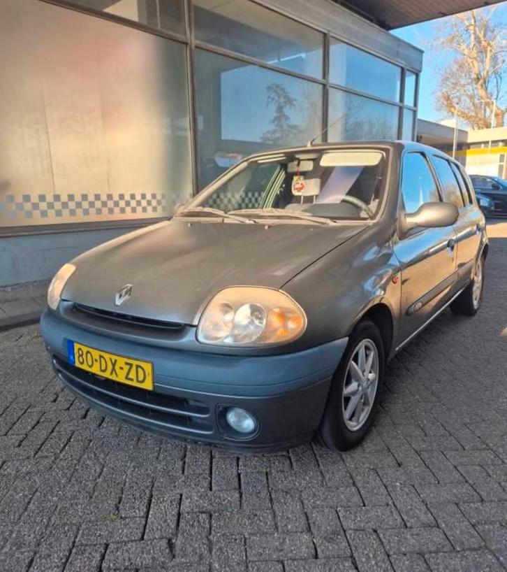 Renault Clio 1.6 16V 5DR 2000 Grijs APK NIEUW, Auto's, Renault, Particulier, Clio, ABS, Airbags, Airconditioning, Android Auto