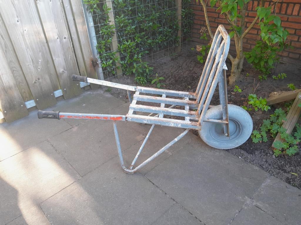 Steenkruiwagen Met anti lek band, Tuin en Terras, Ophalen