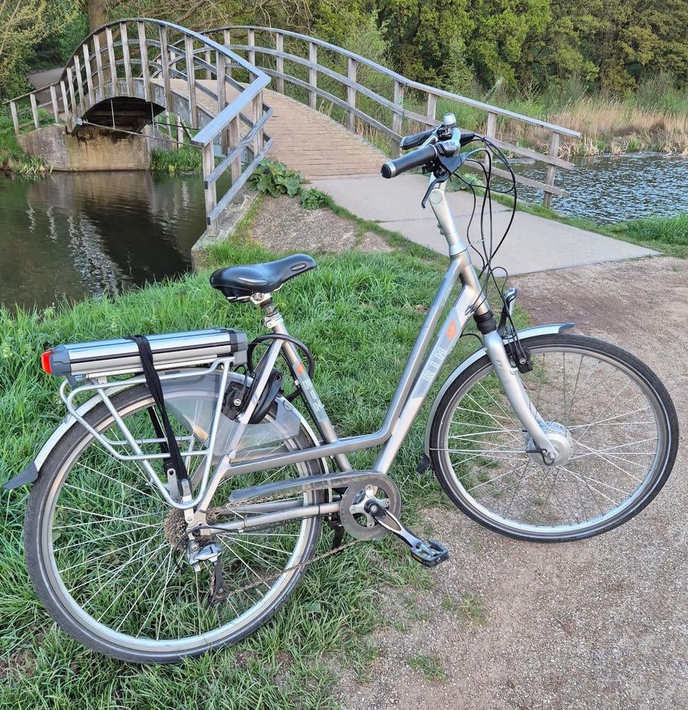 RIH electrische damesfiets, Fietsen en Brommers, Elektrische fietsen, Gebruikt, 51 tot 55 cm, 30 tot 50 km per accu, Ophalen