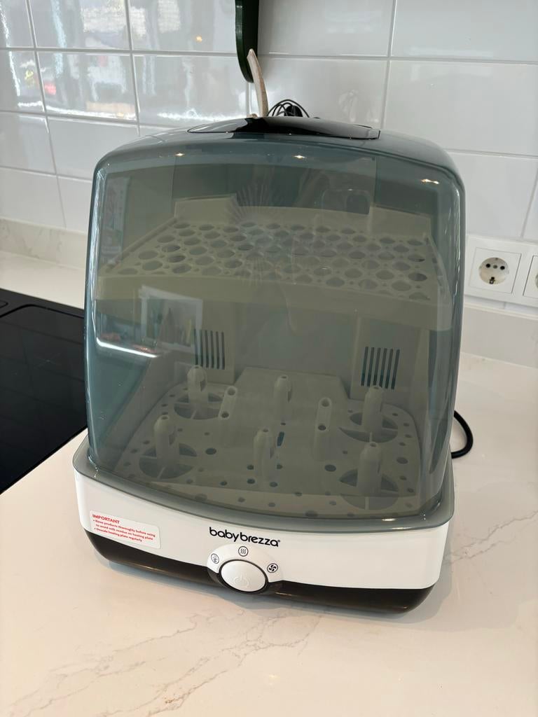Baby Brezza flessen steriliator, Ophalen of Verzenden, Gebruikt, Sterilisator
