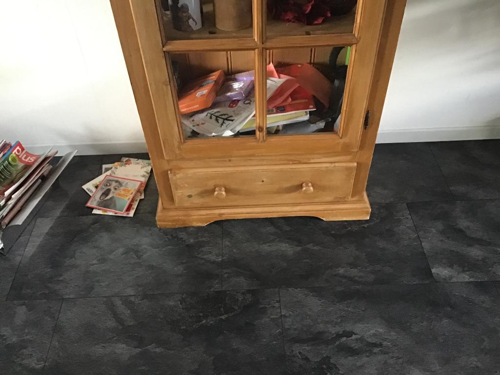 Grenen kast, Huis en Inrichting, Kasten | Vitrinekasten, Ophalen, Gebruikt, Met deur(en), 150 tot 200 cm