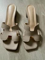 Luisa Rossini taupe slipper, Verzenden, Beige, Nieuw, Sandalen of Muiltjes
