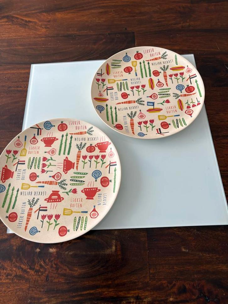 Unox 'Lekker Buiten' borden - set van 2, Huis en Inrichting, Keuken | Servies, Zo goed als nieuw, Bord(en), Overige stijlen, Overige materialen