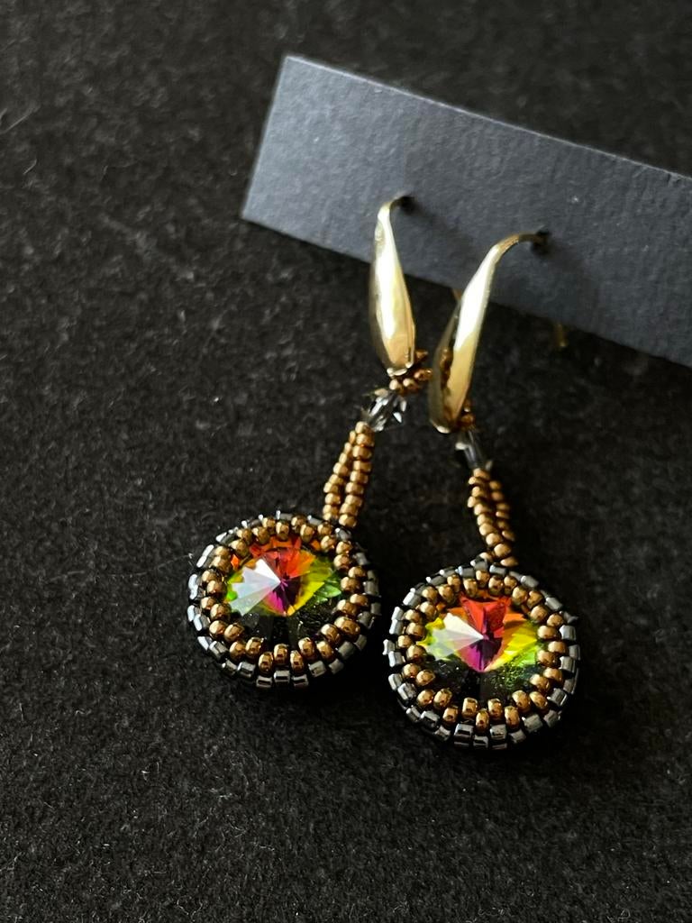 Handgemaakte Oorbellen met Kleurrijke Swarovski Kristallen, Sieraden, Tassen en Uiterlijk, Oorbellen, Overige materialen, Hangers