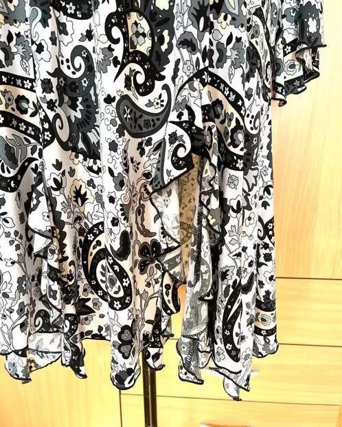 Magna Paisley tuniek maat 46/48 [vj], Ophalen of Verzenden, Zo goed als nieuw, Maat 46/48 (XL) of groter, Grijs