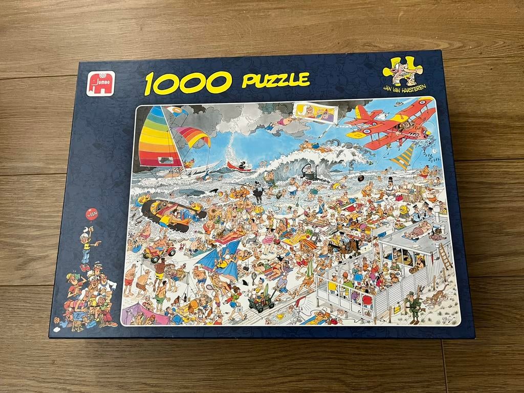 Jan van Haasteren puzzel (op het strand), Ophalen of Verzenden, 500 t/m 1500 stukjes, Zo goed als nieuw, Legpuzzel