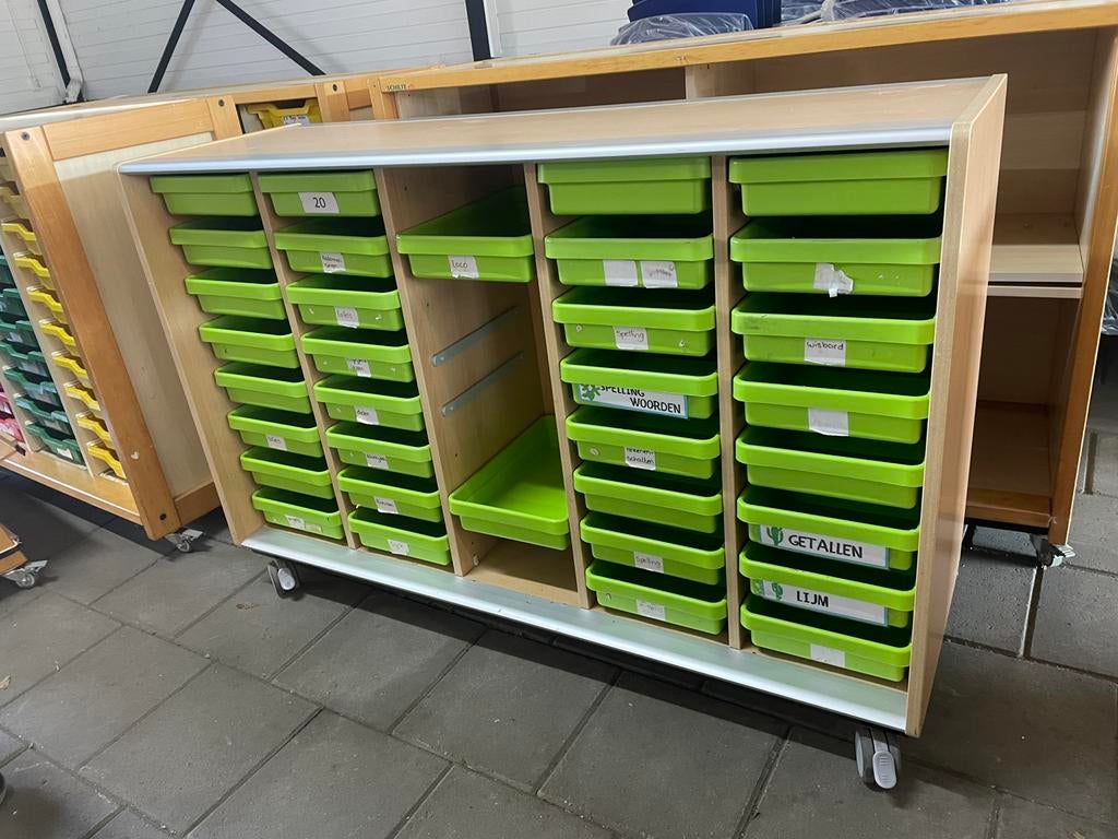 Schoolkast Vakkenkast, Ophalen, Gebruikt, X, X