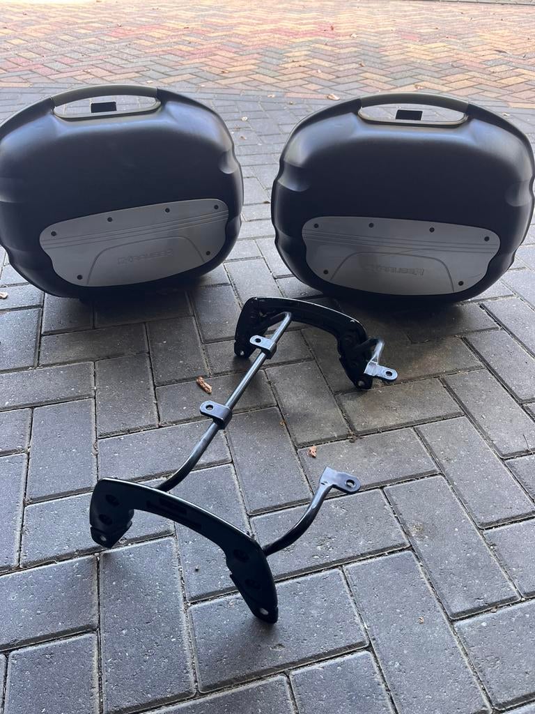 Krauser kofferset met beugel, Motoren, Ophalen