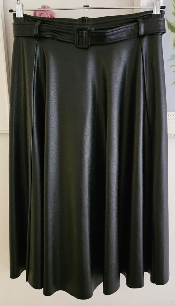 Zwarte Geisha rok met riem, Kleding | Dames, Rokken, Maat 38/40 (M), Geisha, Zwart, Ophalen of Verzenden