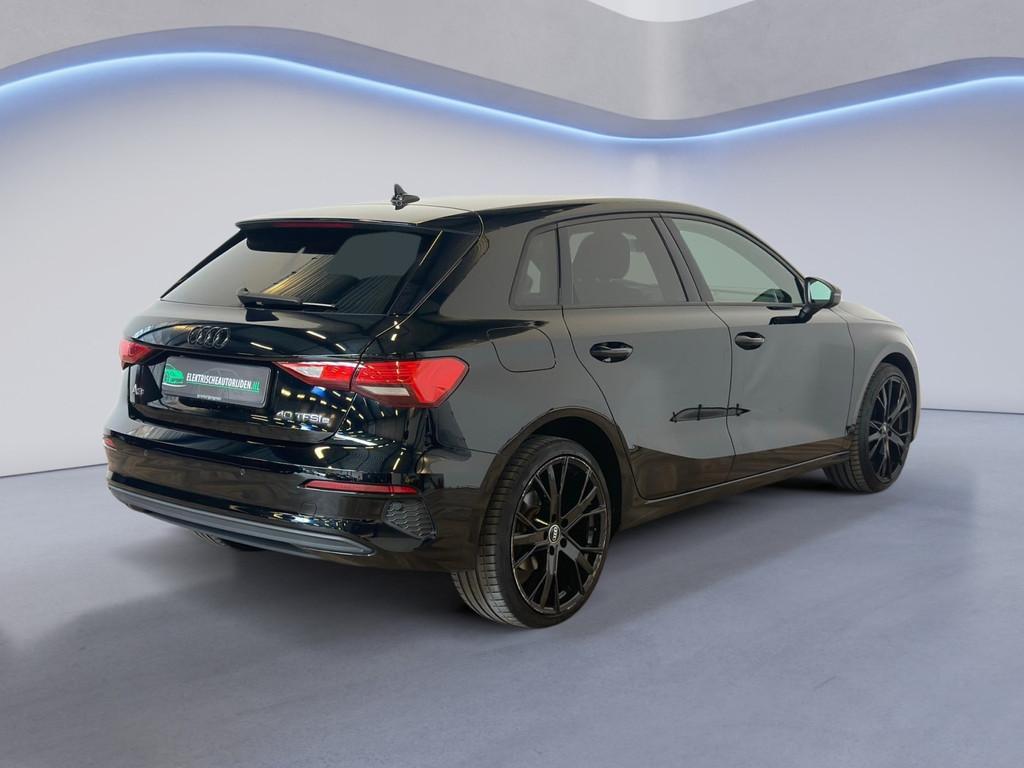 Audi A3 Sportback 40 TFSI e Edition|AUTOMAAT|NAP|INRUIL MOGE, Auto's, Stof, Gebruikt, 4 cilinders, Zwart