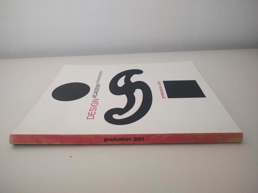Design Academy Eindhoven graduation 2001, Boeken, Ophalen of Verzenden, Zo goed als nieuw, Grafische vormgeving