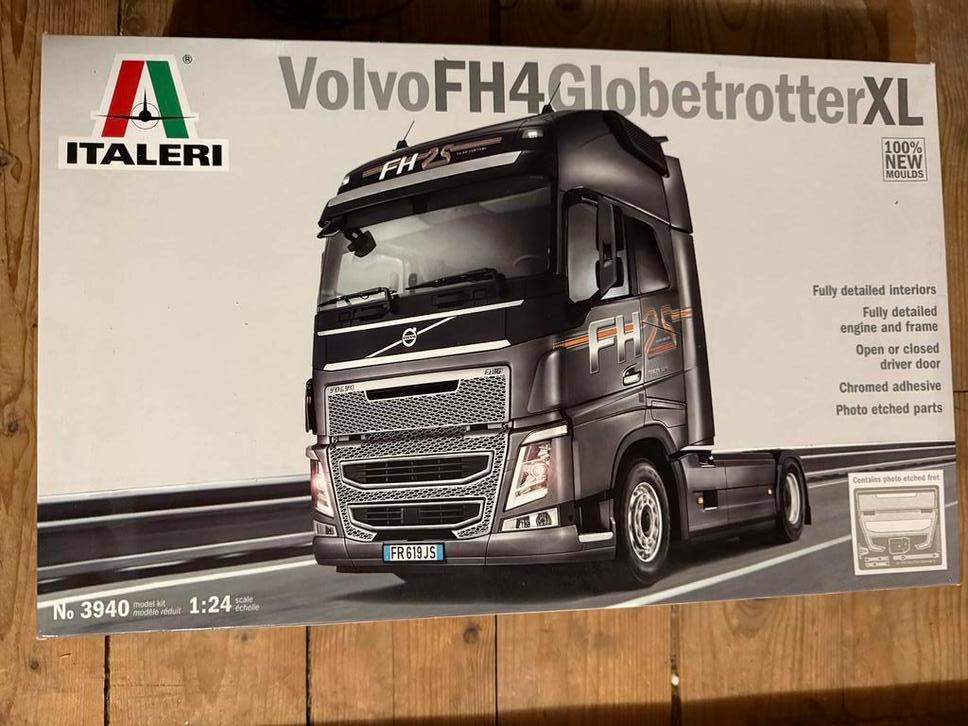 Italeri Volvo FH4 Globetrotter XL Modelbouw Truck, Hobby en Vrije tijd, Modelbouw | Auto's en Voertuigen, Italeri, 1:32 tot 1:50