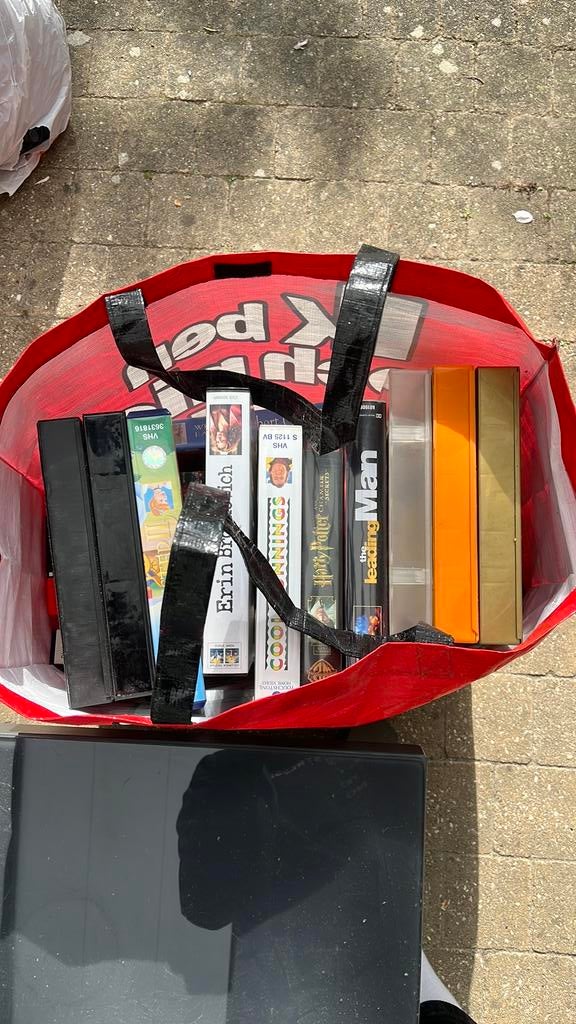 Mysterybox videobanden, Verzenden, Zo goed als nieuw