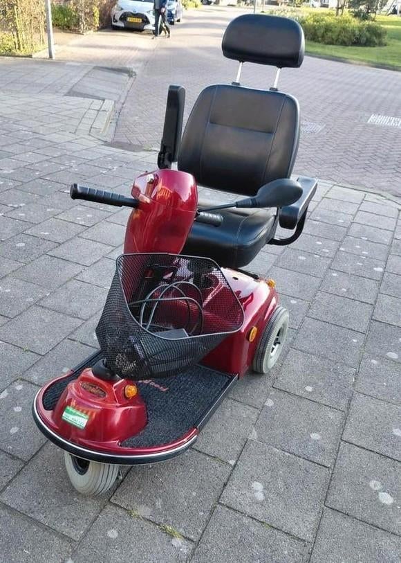 Scootmobiel  bejaarden heer Dames, Diversen, Rolstoelen, Ophalen