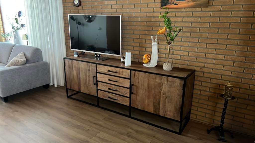 Dressoir van mangohout 210x 46x75cm, Huis en Inrichting, Kasten | Buffetkasten, Gebruikt, Minder dan 100 cm, 25 tot 50 cm, Overige houtsoorten