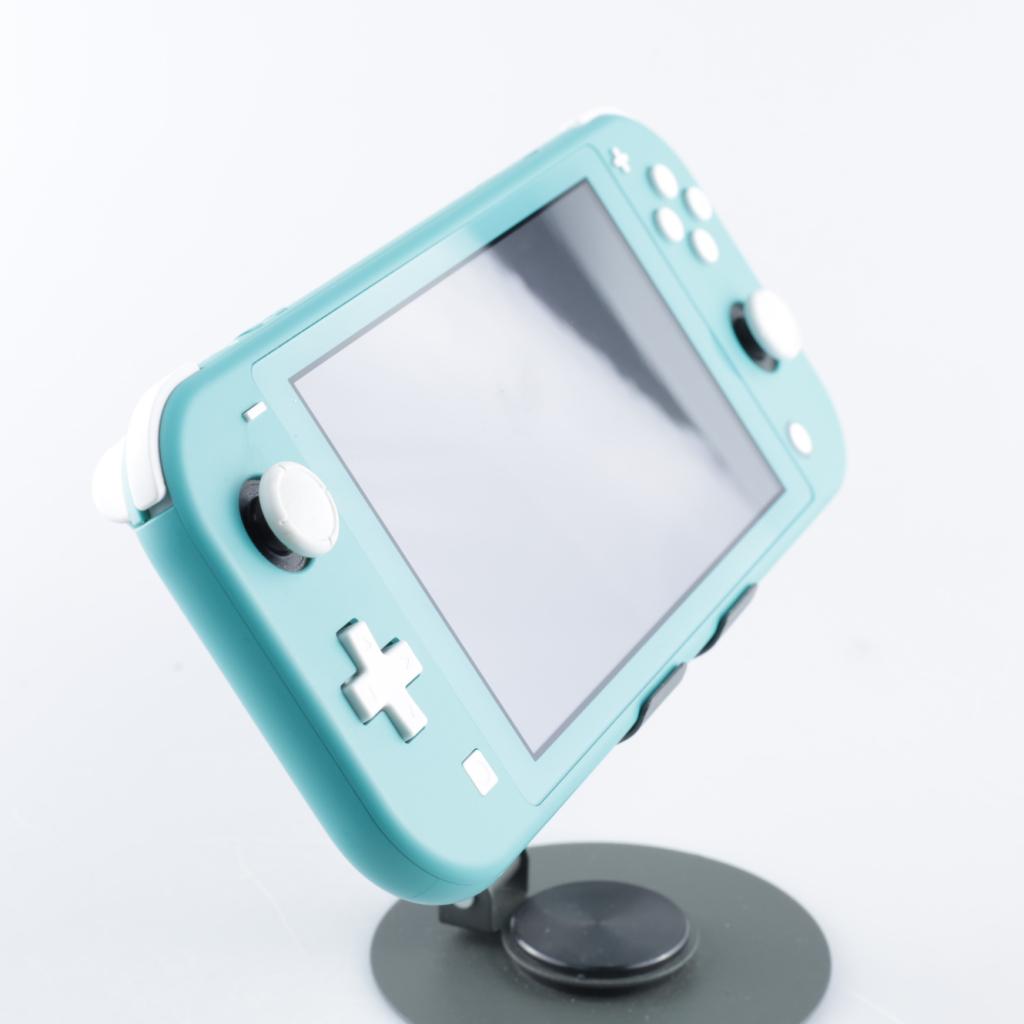 Nintendo Switch Lite Turquoise | Nette staat, Nintendo, Zo goed als nieuw, Support@nintendo.com, 11-1 Hokotate-cho, Kamitoba, Minami-ku
Kyoto 601-8501
Japan