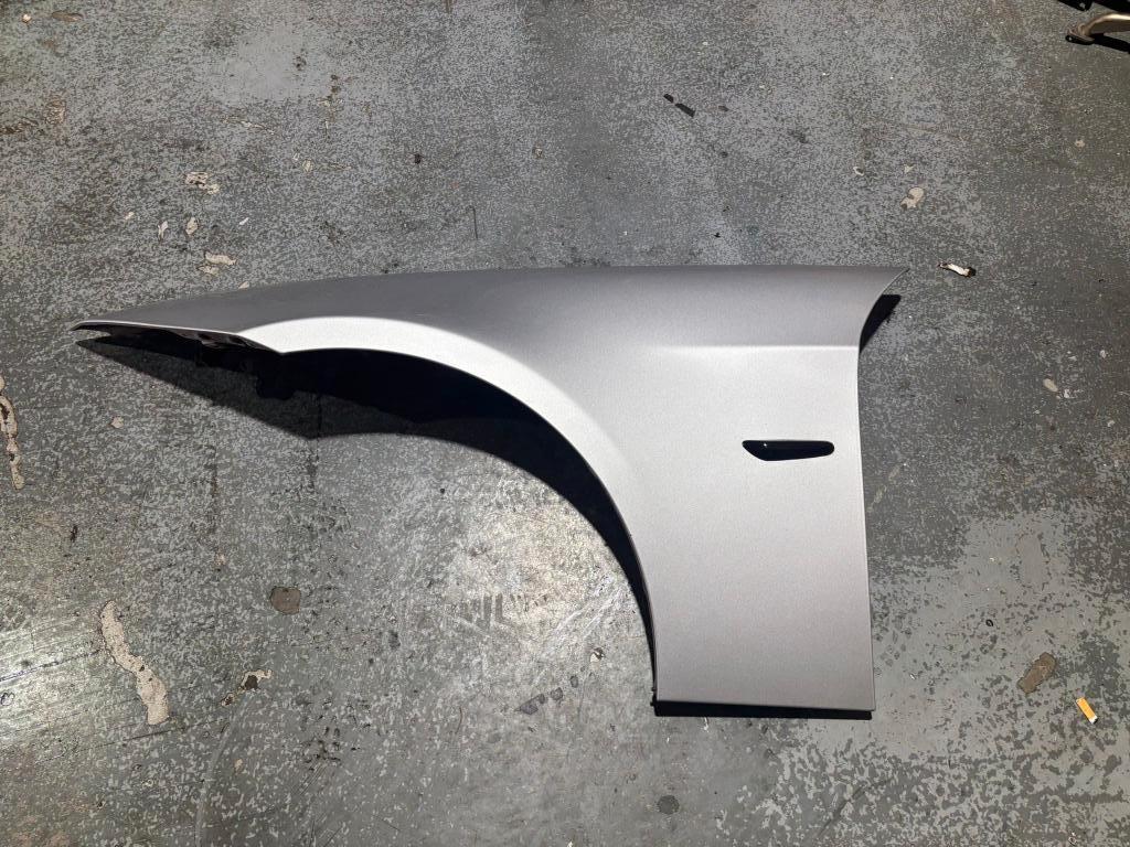 Voorscherm, spartbord links voor BMW 3-serie E90,E91 (354), Gebruikt, Bmw, Voor, Bmw