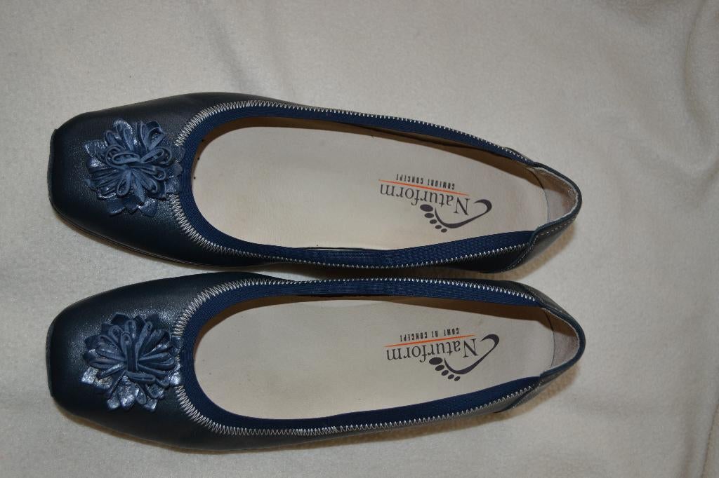 Leren instappers maat 39, Kleding | Dames, Schoenen, Ophalen, Instappers, Zo goed als nieuw, Naturform