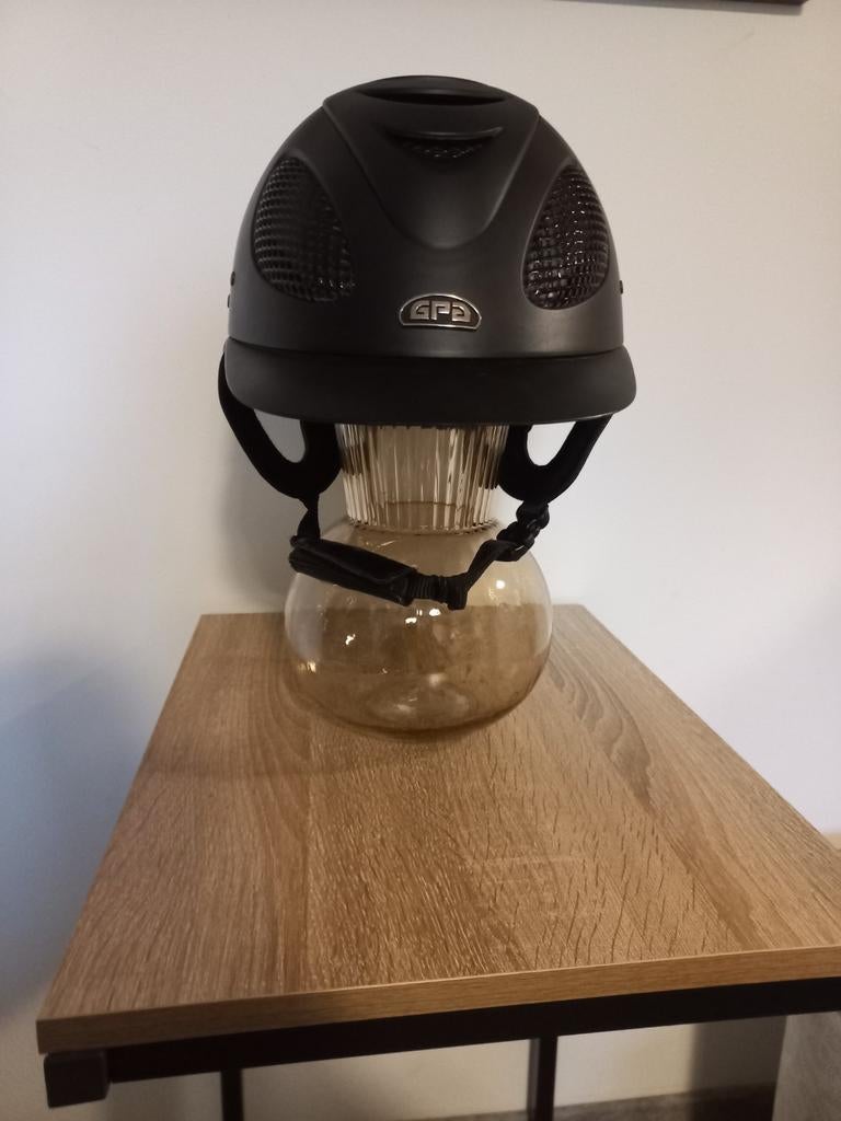 Gpa cap, Dieren en Toebehoren, Ophalen of Verzenden, Zo goed als nieuw, Cap