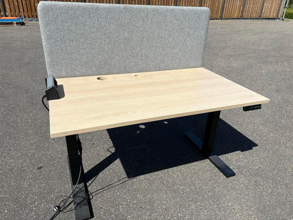 Zit/sta bureau, 140x80, Ophalen, Gnr trading, G, G