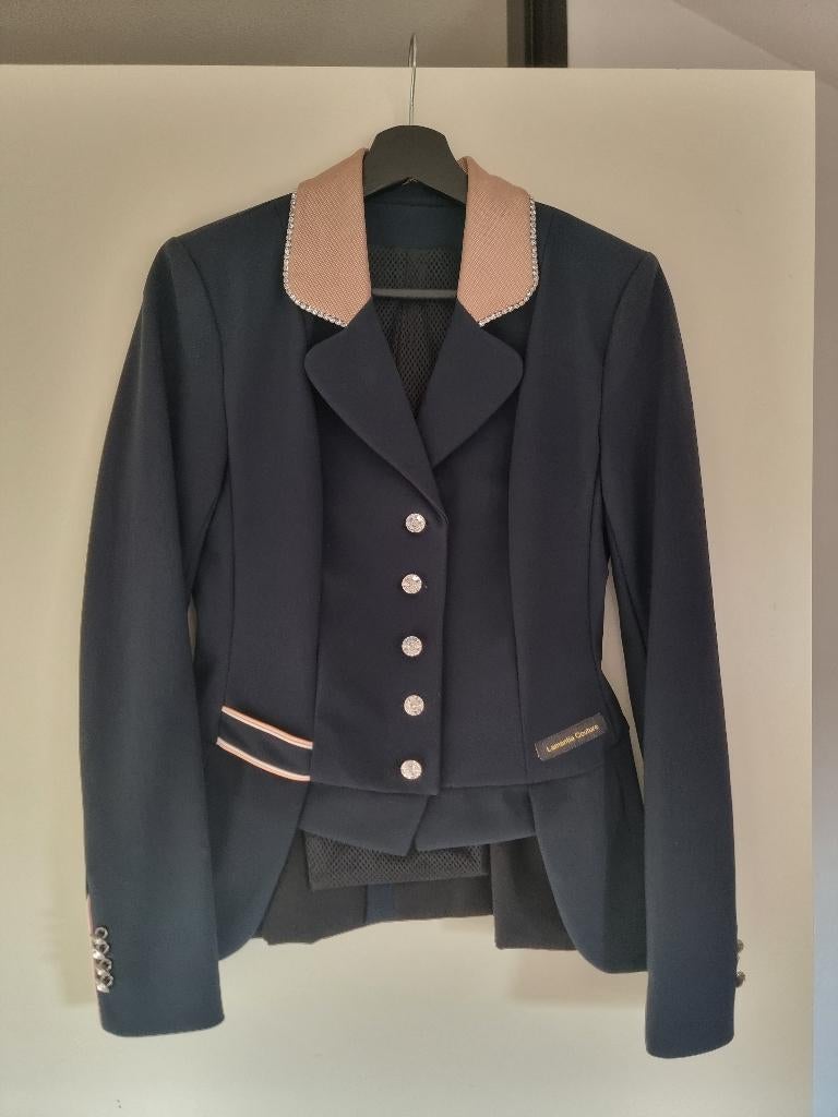 Lamantia wedstrijdjasje met bijpassende plastron, Dieren en Toebehoren, Dressuur, Ophalen of Verzenden, Zo goed als nieuw, Dames