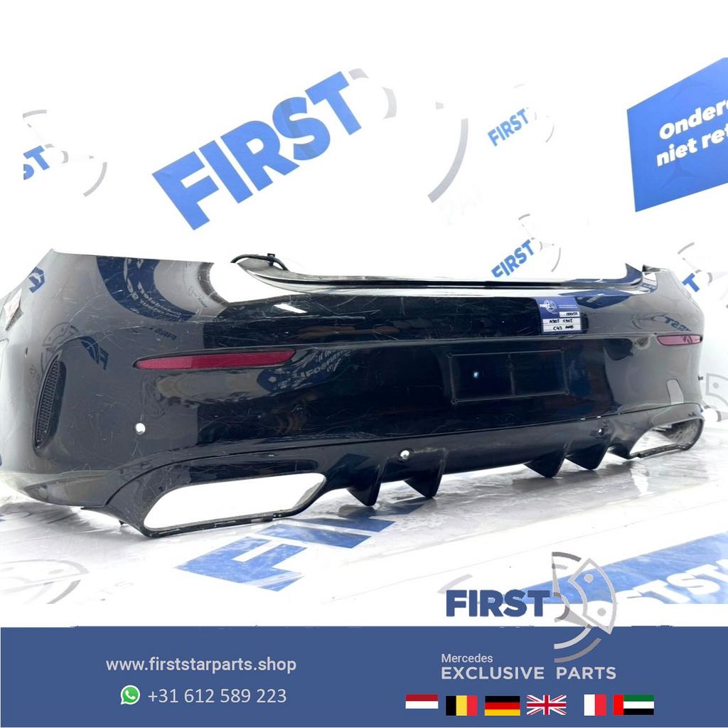 C205 C63 AMG ACHTERBUMPER zwart wit grijs Mercedes C Klasse, Gebruikt, -, Ophalen of Verzenden, Achter