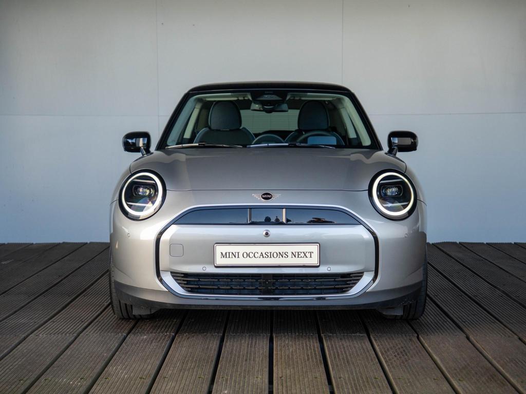 MINI 3-deurs Cooper E Pakket L + Harman-Kardon + Panoramadak, Auto's, Mini, Stof, Gebruikt, 41 kWh, Met garantie (alle)
