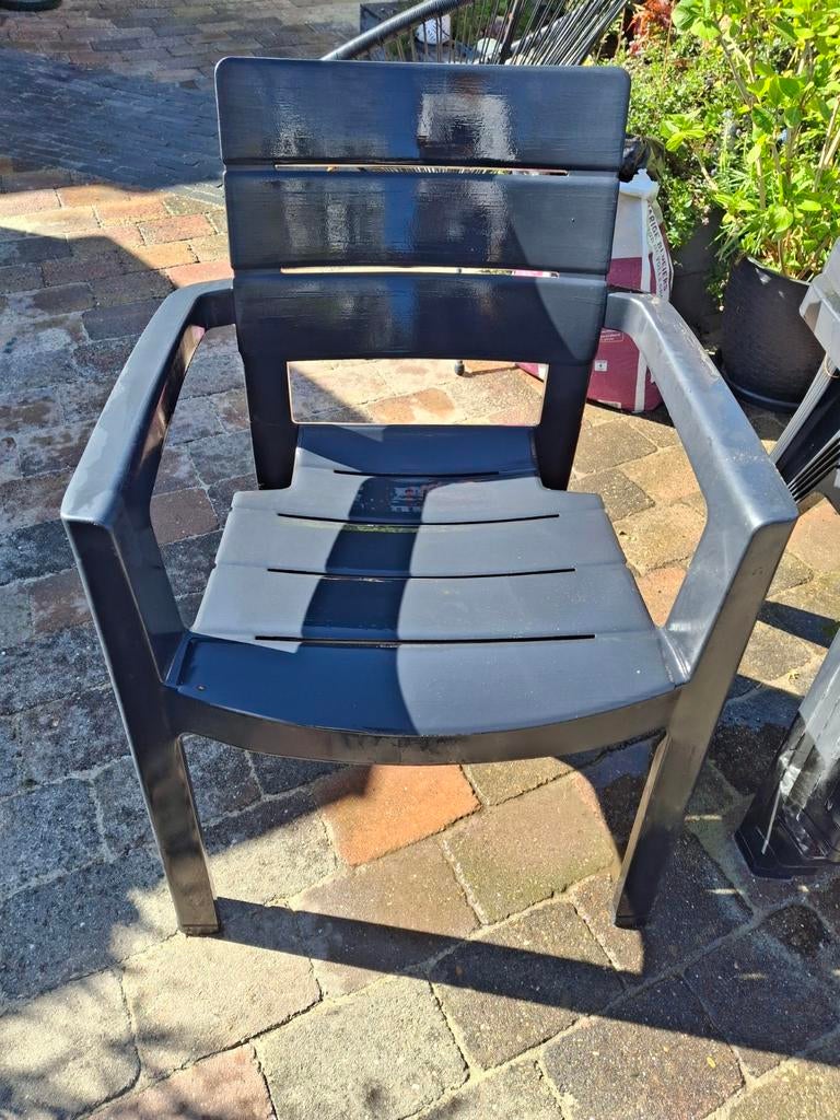 6 Stapelbare Allibert Tuinstoelen - Donkergrijs Kunststof, Ophalen of Verzenden, Zo goed als nieuw, Kunststof, Stapelbaar