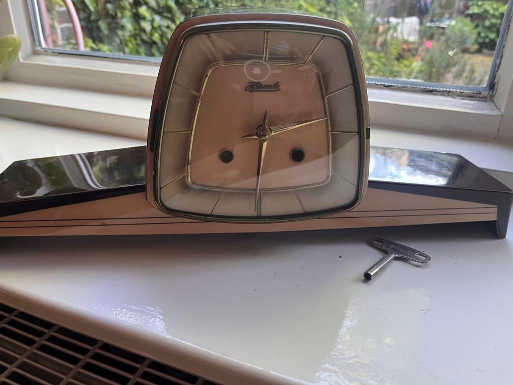 Vintage Hermle Tafelklok - Jaren '60, Antiek en Kunst, Antiek | Klokken, Ophalen