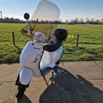 Zgan La Souris Sourini snorscooter incl. extra's. Scooter, Ophalen, Overige modellen, 49 cc, Zo goed als nieuw