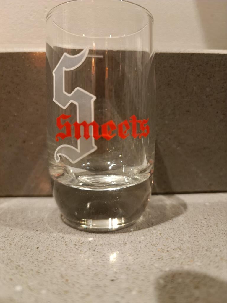 10 shot glaasjes van SMEETS Jenever Hasselt, Verzamelen, Glas en Borrelglaasjes, Ophalen of Verzenden, Zo goed als nieuw, Borrel- of Shotglas