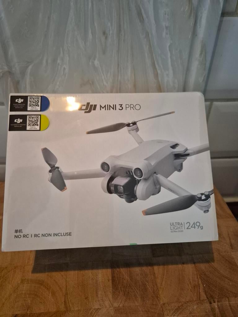 *Nieuw in doos* DJI Mini 3 Pro met uitgebreid pakket, Audio, Tv en Foto, Drones, Ophalen, 30 tot 45 minuten, Cameradrone, 5 tot 10 kilometer