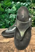 Bijna Nieuwe slippers van Xsensible maat 40 (wijdte G), Zwart, Nieuw, Ophalen of Verzenden, Slippers