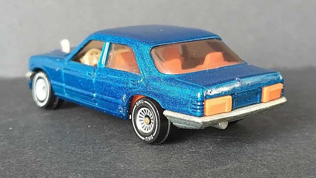 Mercedes Benz 500 se S Klasse 1;55 Siku 1042 Pol, Hobby en Vrije tijd, Modelauto's | Overige schalen, Schlittenbacherstrasse 60 Lüdenscheid Germany